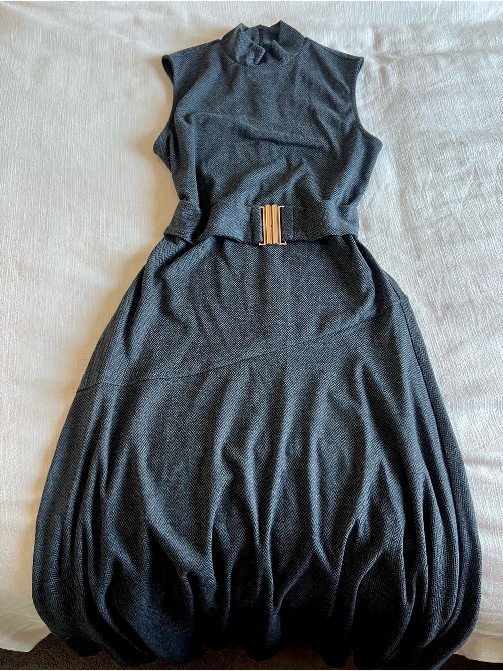 COMMENSE High Neck Sleeveless Belted Maxi Dress ๐ค - Picture 4 of 8